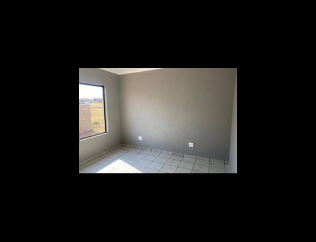 2 BEDROOM HOUSE FOR SALE IN REIGERPARK